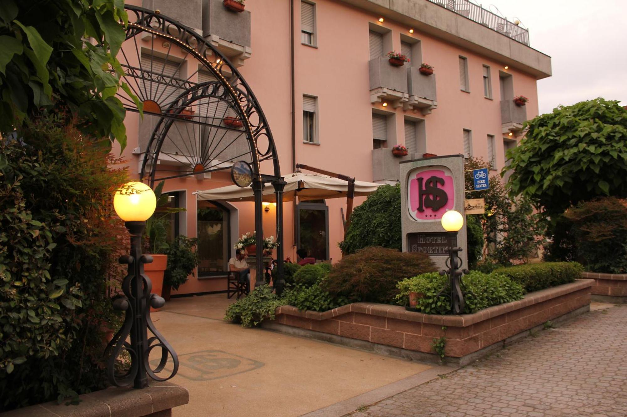 Hotel Sporting Tabiano Terme Εξωτερικό φωτογραφία
