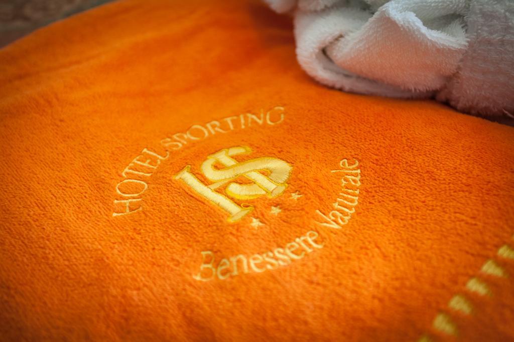 Hotel Sporting Tabiano Terme Εξωτερικό φωτογραφία
