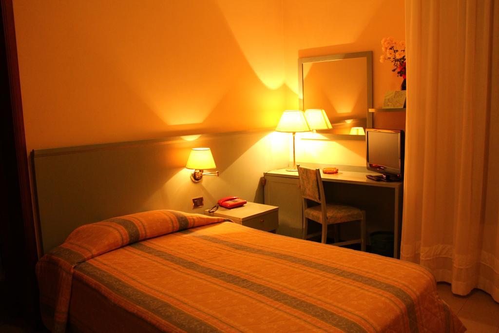 Hotel Sporting Tabiano Terme Δωμάτιο φωτογραφία
